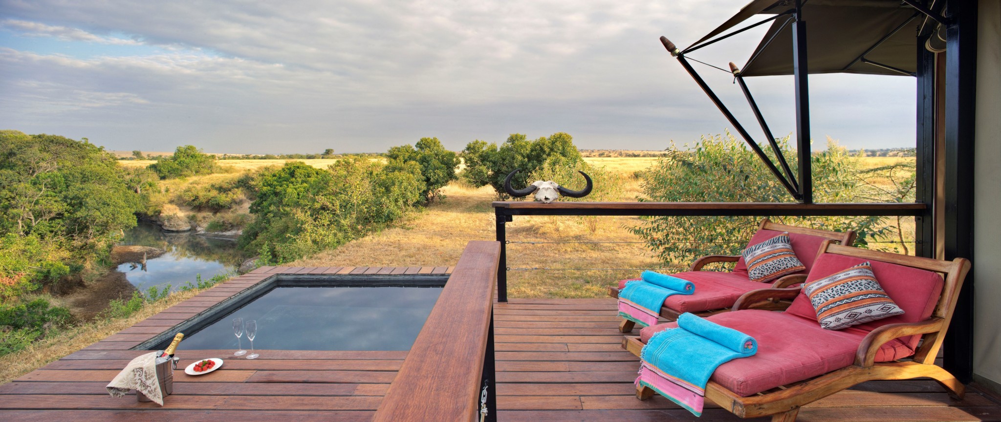 Pool im eigenen Zelt im Olare Mara Kempinski Camp