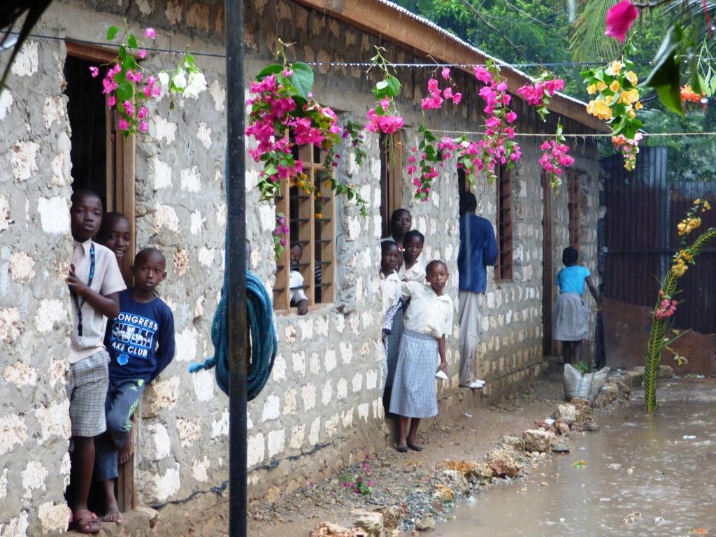 Geschmückte Schulräume in unserer Kenia Patenschule
