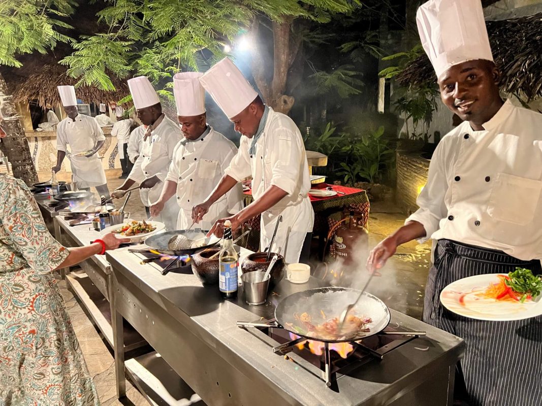 Hotel Pinewood Beach Resort Diani Beach Kenia