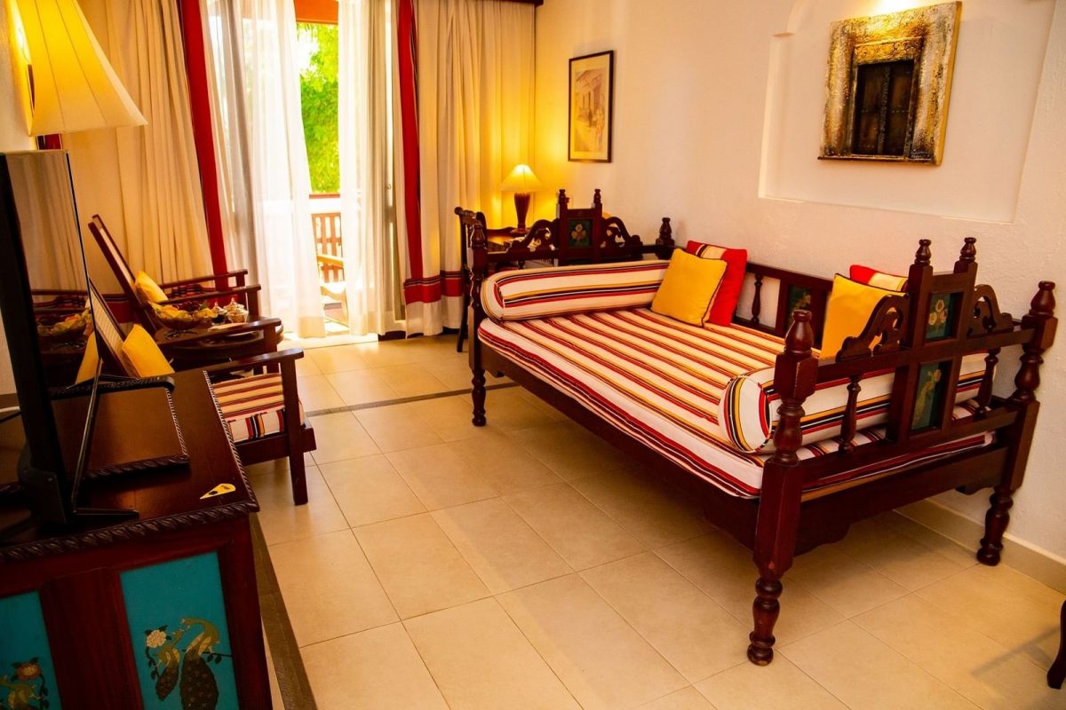 Kenia Hotel Serena Beach Resort & Spa Shanzu Beach zanziba-suite-sitting-area
