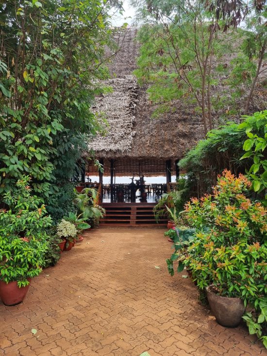 Kenia Safari Unterkunft Ngutuni Lodge