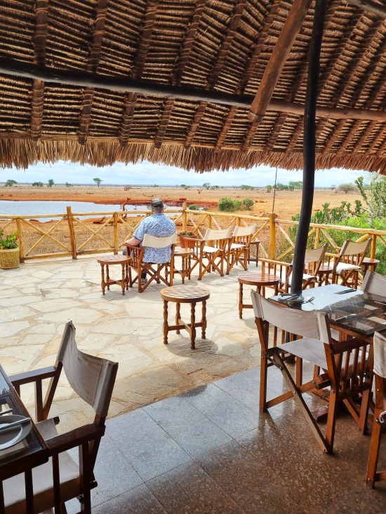 Kenia Safari Unterkunft Ngutuni Lodge