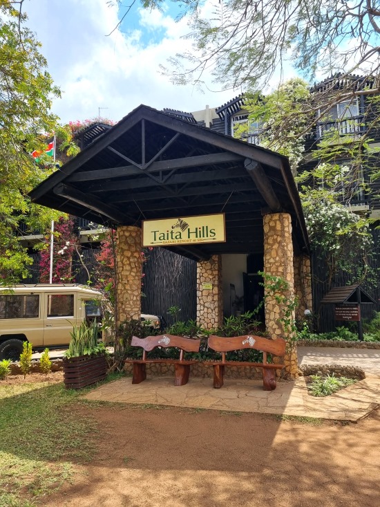 Kenia Safariunterkunft Taita Hill Lodge - Eingangsbereich
